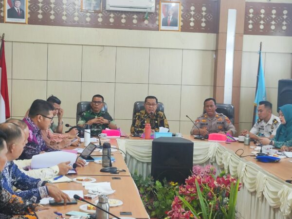 Dianda Putra Pimpin Rapat Persiapan HUT RI ke-81