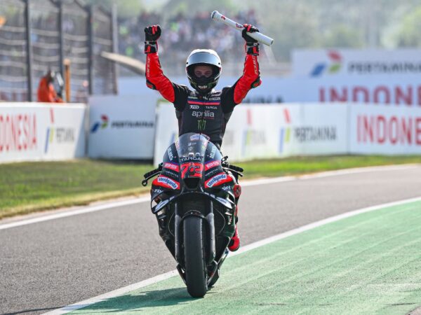 Marco Bezzecchi Juara MotoGP Mandalika 2026, Aprilia Sapu Empat Besar